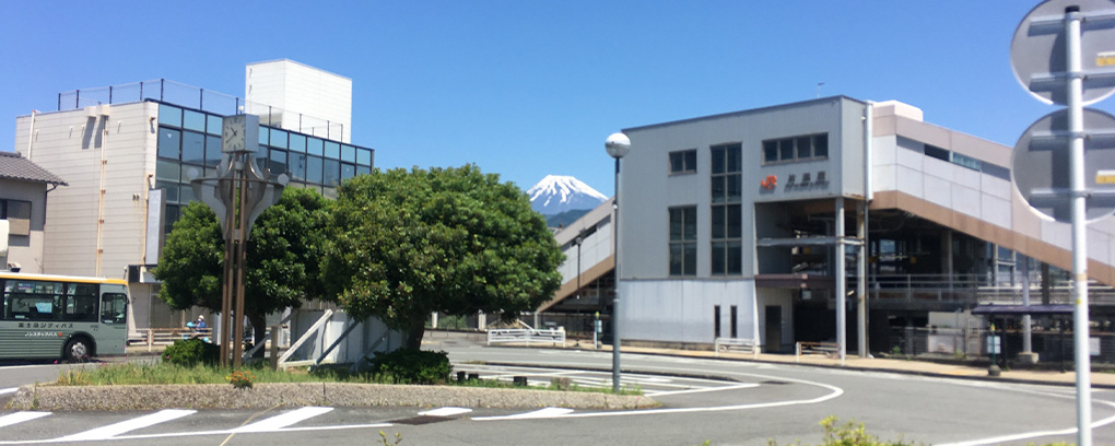 アクセス